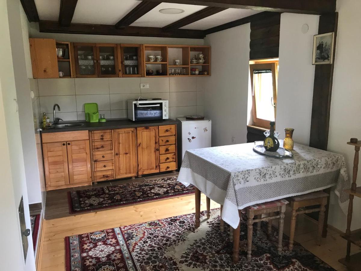 Seosko Domacinstvo Bondzulic Apartment Uzice Bagian luar foto