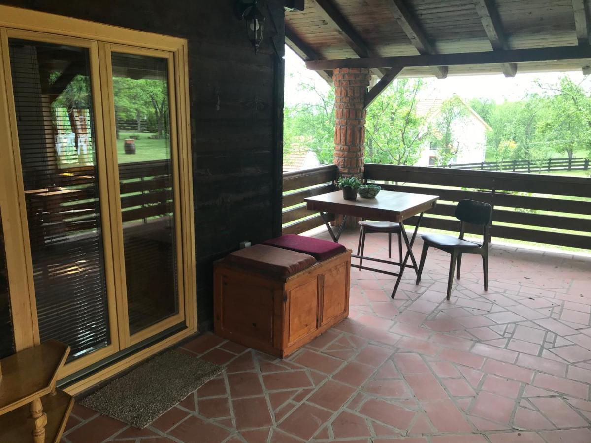 Seosko Domacinstvo Bondzulic Apartment Uzice Bagian luar foto